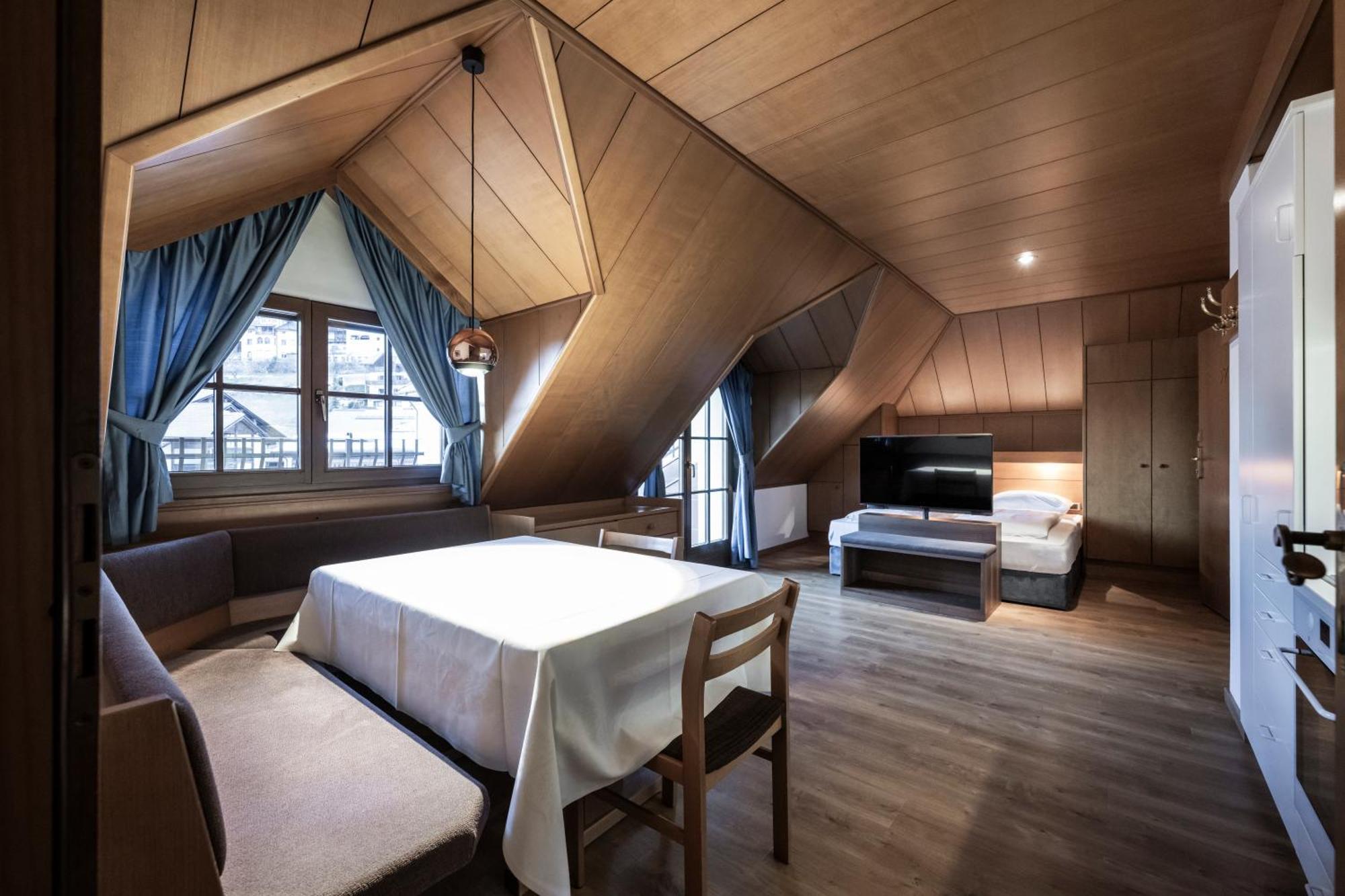 Residence Villa Stella St. Ulrich in Gröden Zimmer foto